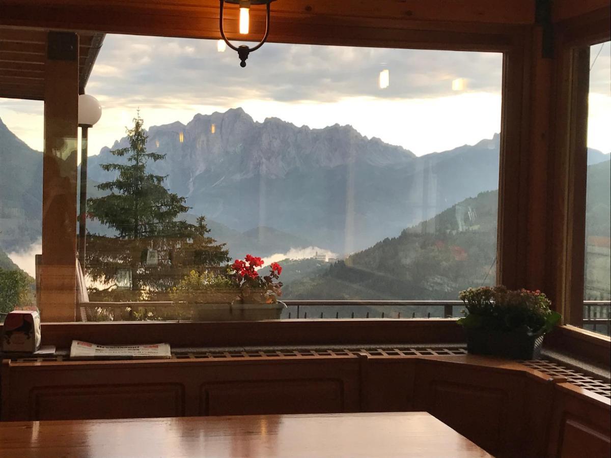 ホテル Rifugio Stella Alpina Saviore dell'Adamello エクステリア 写真