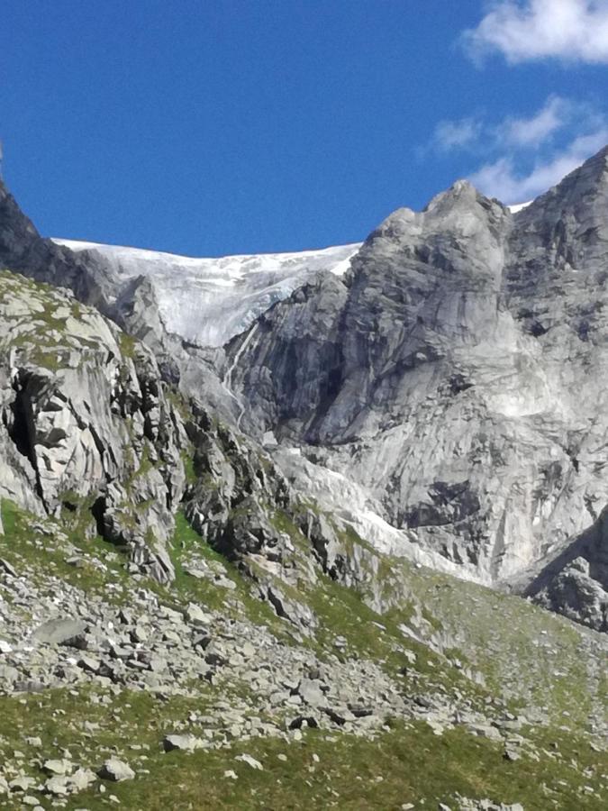 ホテル Rifugio Stella Alpina Saviore dell'Adamello エクステリア 写真