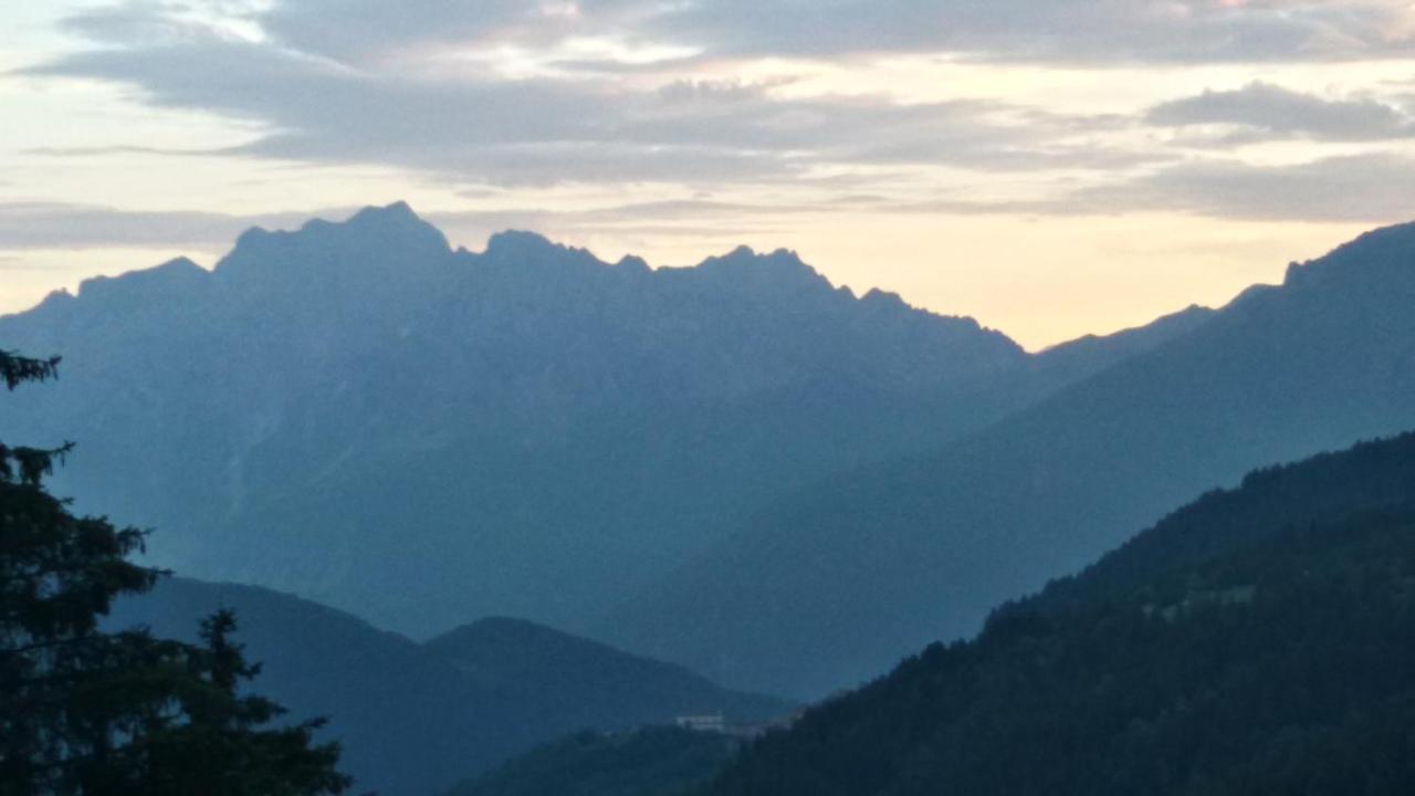 ホテル Rifugio Stella Alpina Saviore dell'Adamello エクステリア 写真